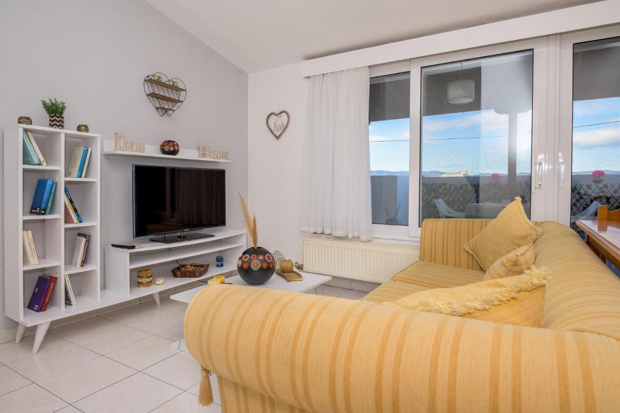 City Melody Apartment With Private Parking Alexandroupoli Exterior photo